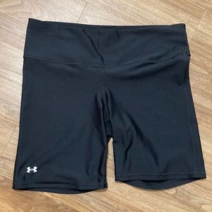 UNDER AMOUR bike shorts